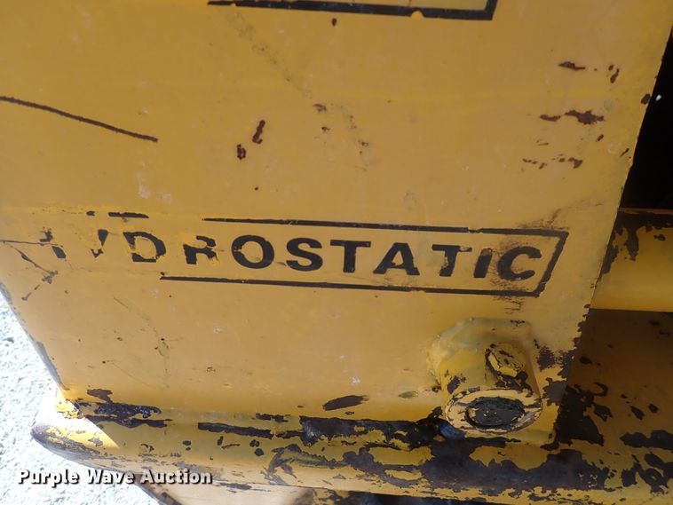 image for item DQ3012 1974 Case 1830  skid steer loader