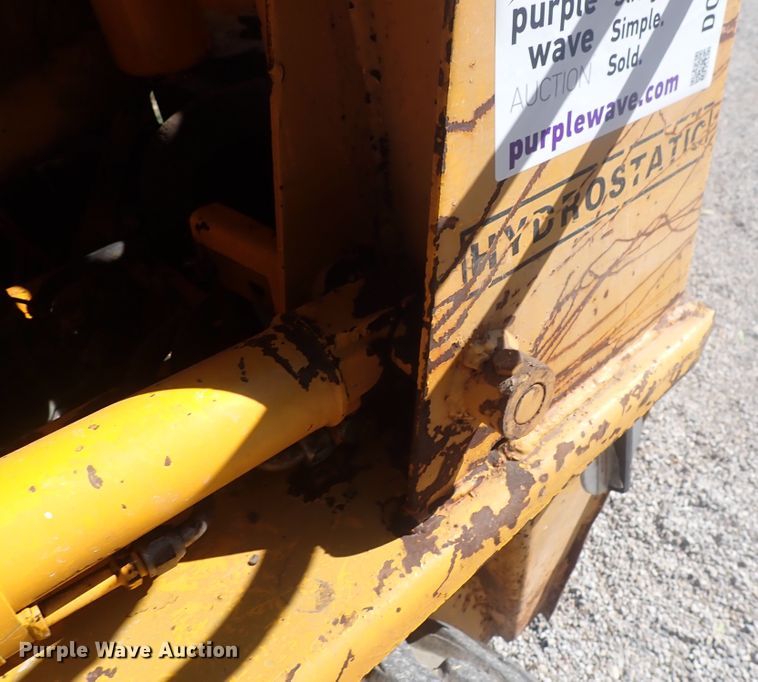 image for item DQ3012 1974 Case 1830  skid steer loader