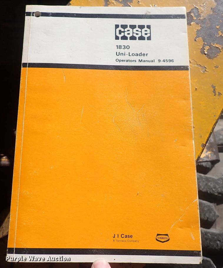 image for item DQ3012 1974 Case 1830  skid steer loader