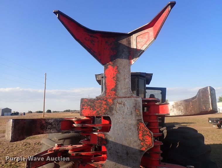 image for item DQ3022 2013 Caterpillar 563C  feller buncher