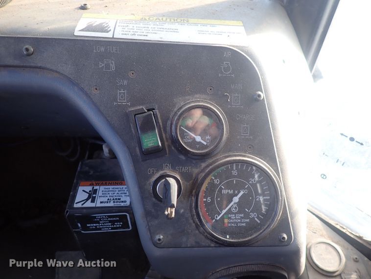 image for item DQ3023 Caterpillar 563  feller buncher