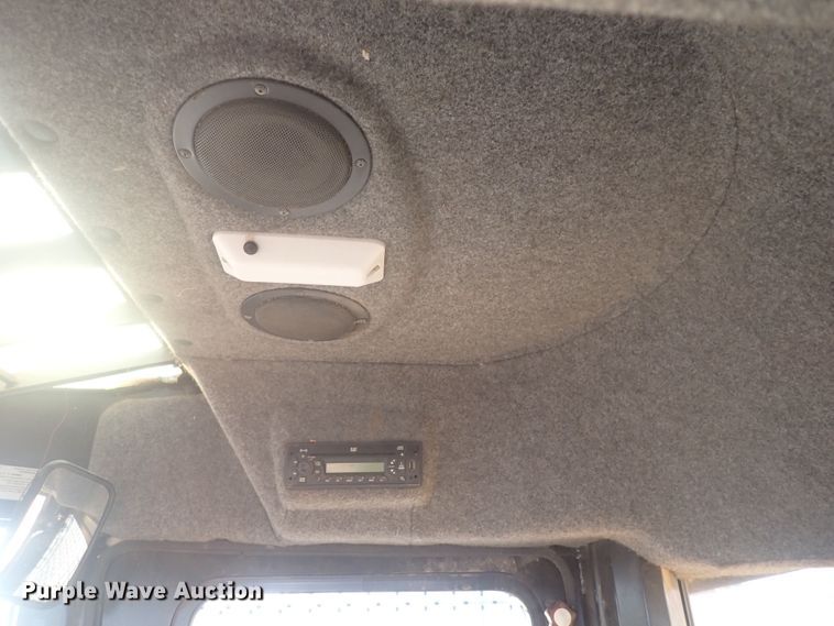 image for item DQ3023 Caterpillar 563  feller buncher