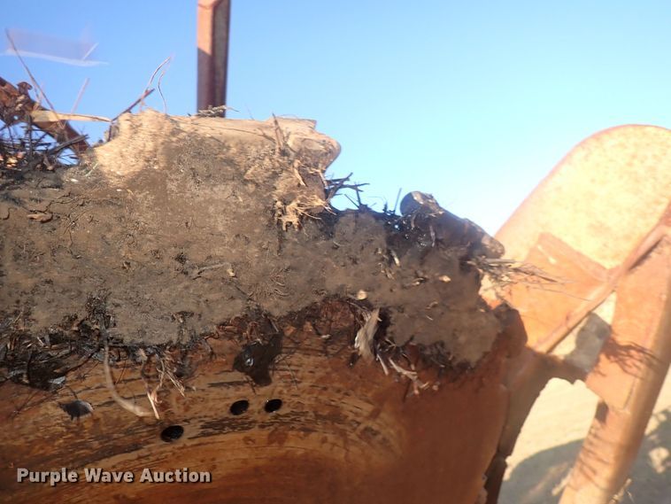 image for item DQ3023 Caterpillar 563  feller buncher