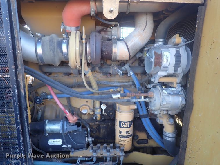 image for item DQ3023 Caterpillar 563  feller buncher