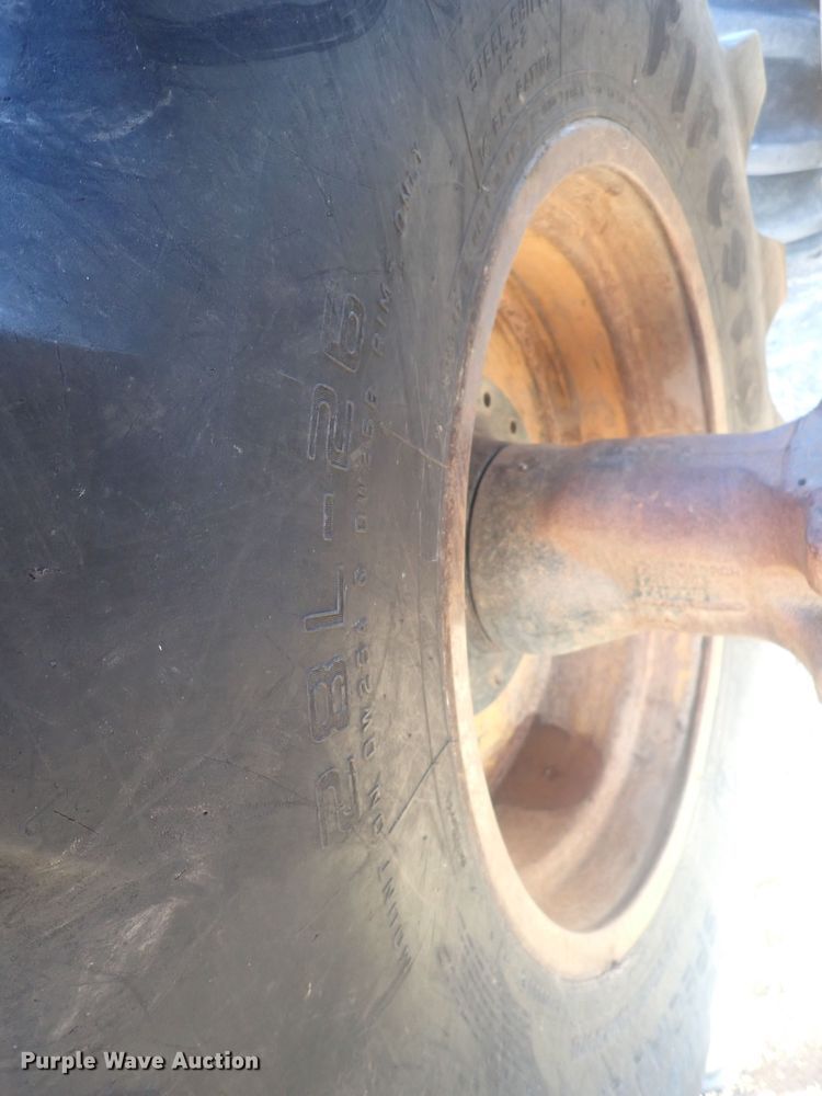 image for item DQ3023 Caterpillar 563  feller buncher