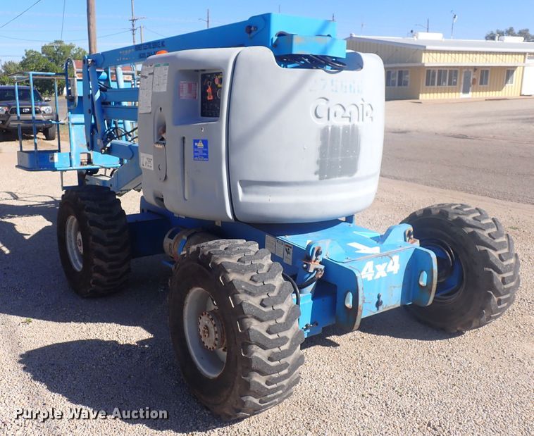image for item DQ3025 Genie Z45/25  boom lift