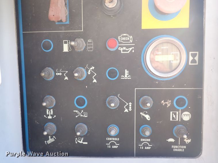 image for item DQ3025 Genie Z45/25  boom lift