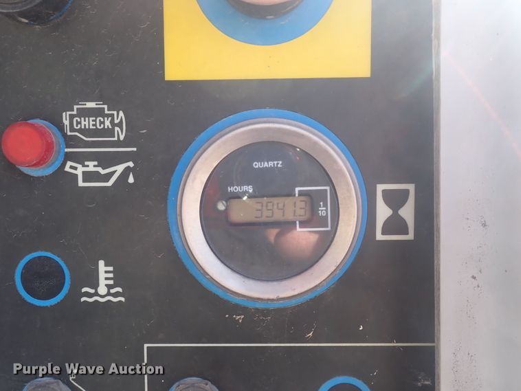 image for item DQ3025 Genie Z45/25  boom lift