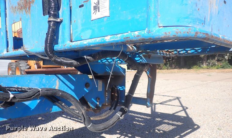 image for item DQ3025 Genie Z45/25  boom lift