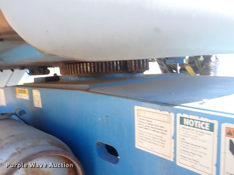 image for item DQ3025 Genie Z45/25  boom lift