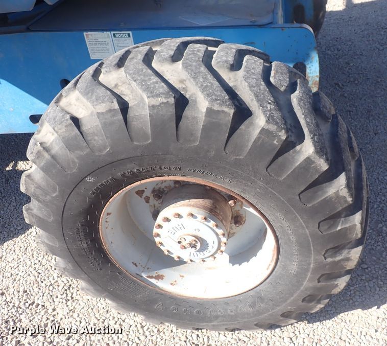 image for item DQ3025 Genie Z45/25  boom lift