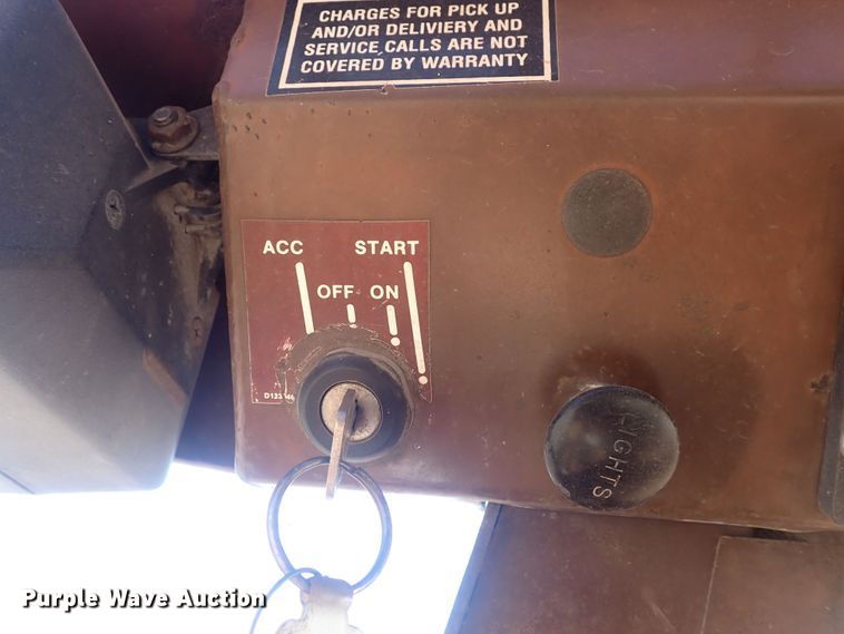 image for item DQ3026 1990 Case 1845C  skid steer loader