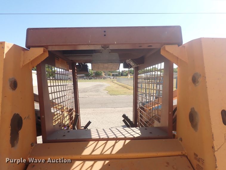 image for item DQ3026 1990 Case 1845C  skid steer loader