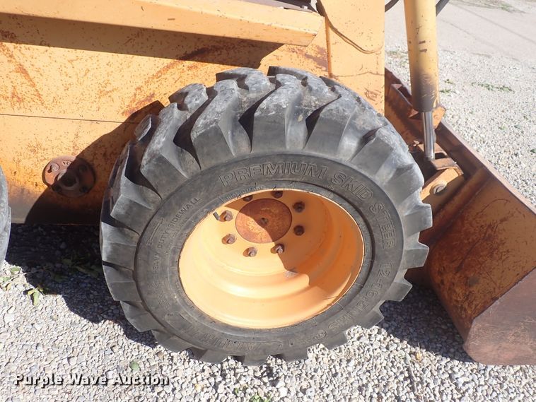 image for item DQ3026 1990 Case 1845C  skid steer loader