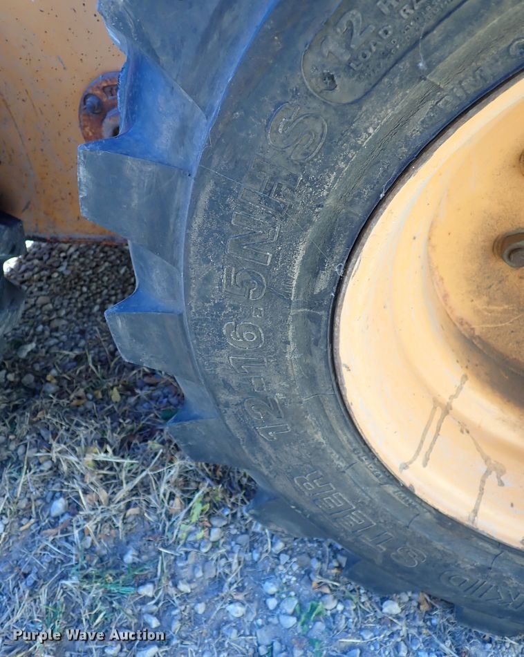 image for item DQ3026 1990 Case 1845C  skid steer loader