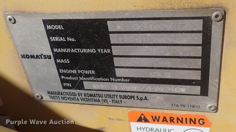 image for item DQ3047 2005 Komatsu 1020T  skid steer loader