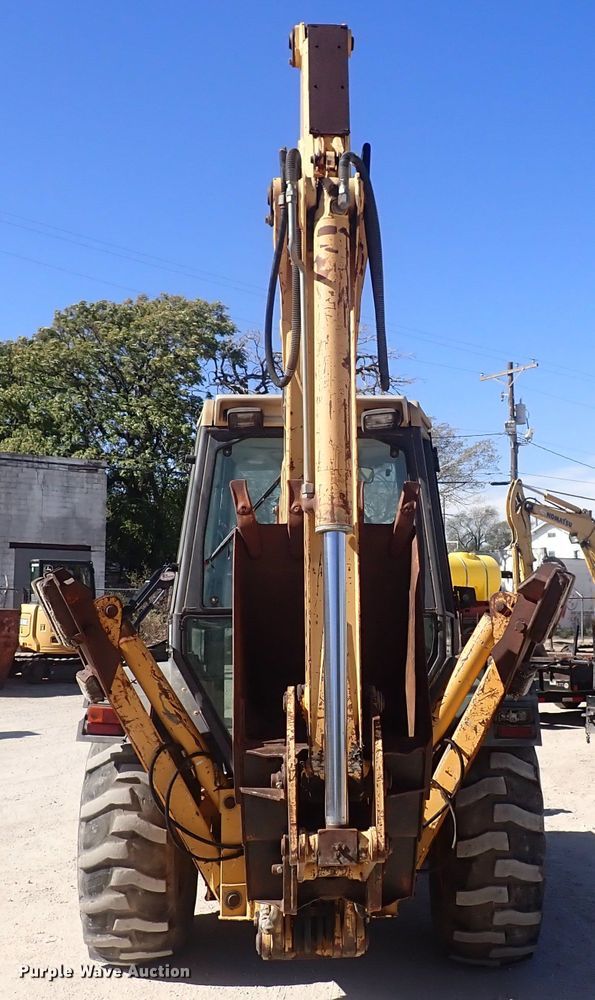 image for item DQ3070 Ford 555D  backhoe