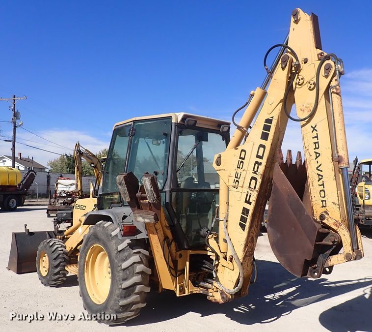 image for item DQ3070 Ford 555D  backhoe