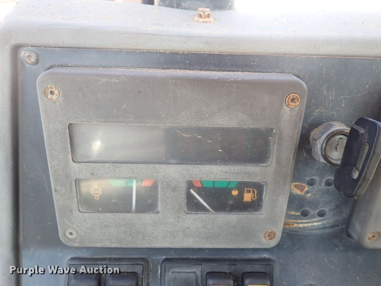 image for item DQ3070 Ford 555D  backhoe