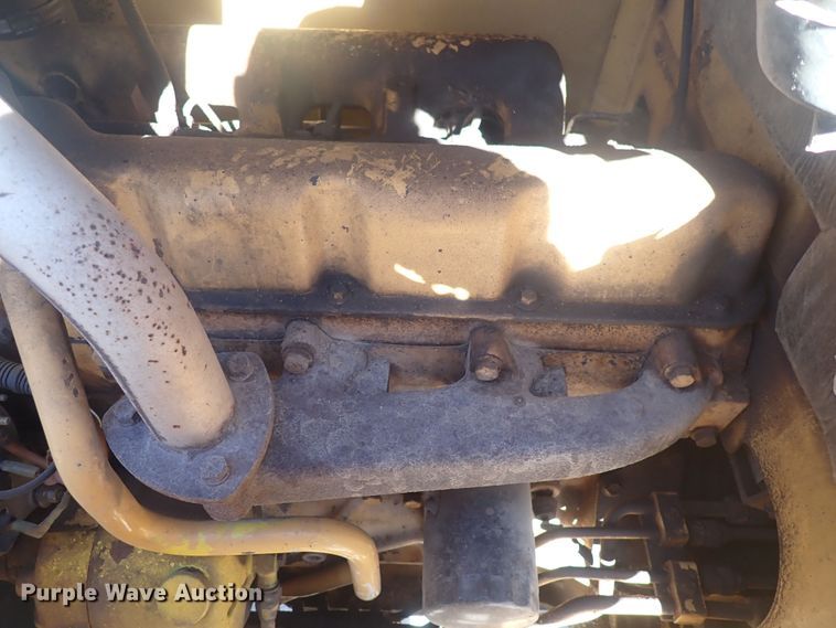image for item DQ3070 Ford 555D  backhoe