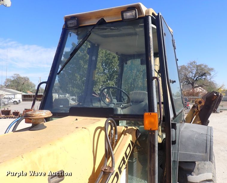 image for item DQ3070 Ford 555D  backhoe