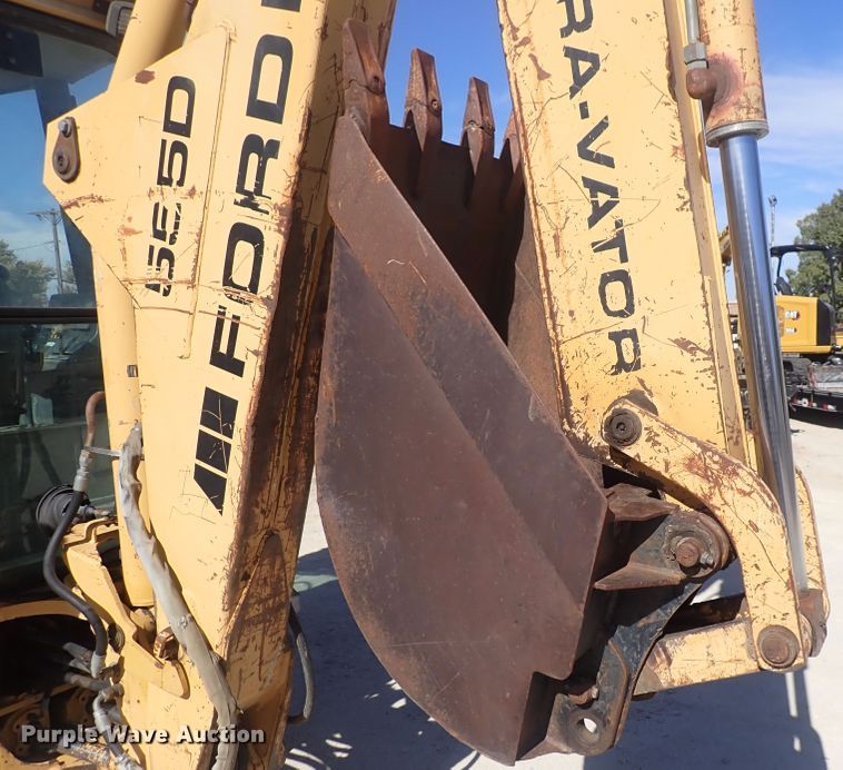 image for item DQ3070 Ford 555D  backhoe