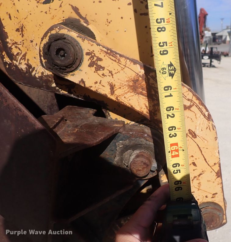 image for item DQ3070 Ford 555D  backhoe