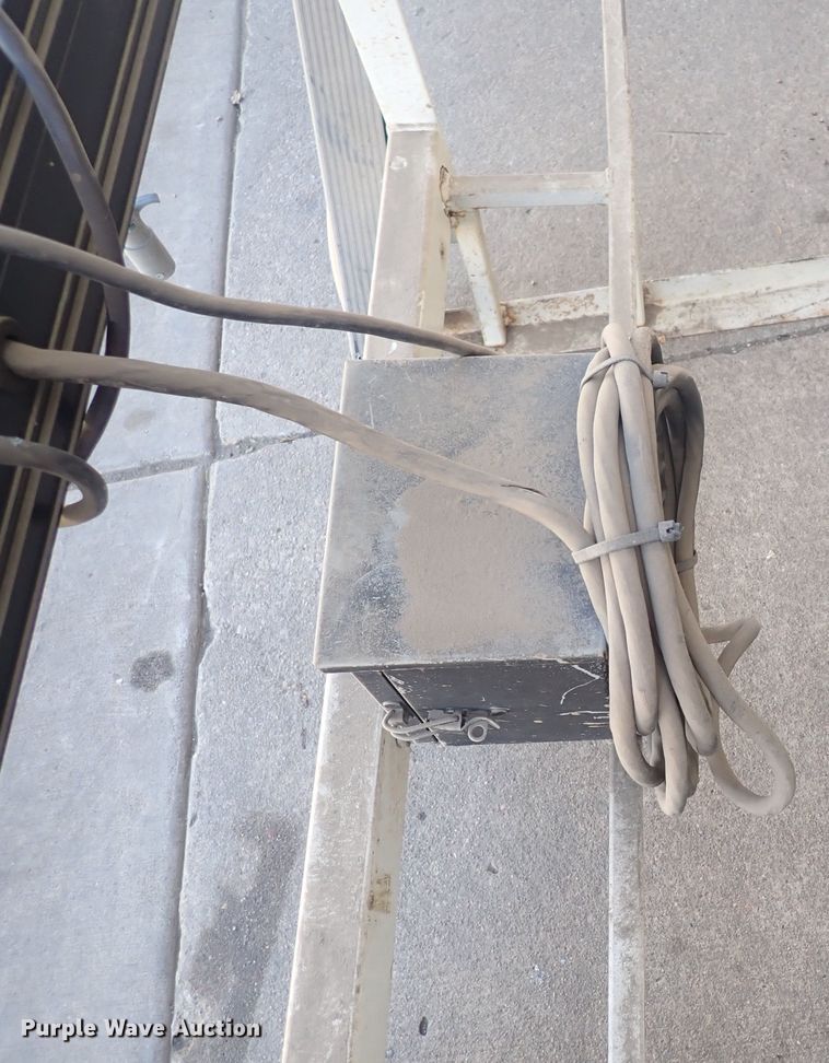 image for item DQ3073 Arrow board