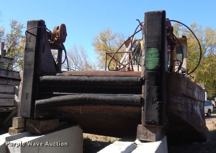 image for item DQ7262 St Croix  boat