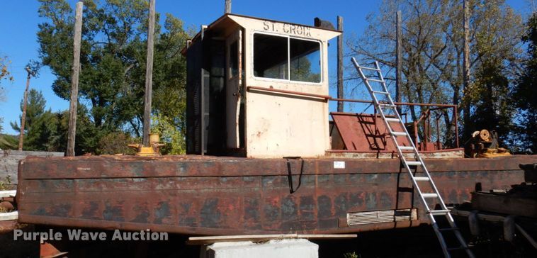 image for item DQ7262 St Croix  boat