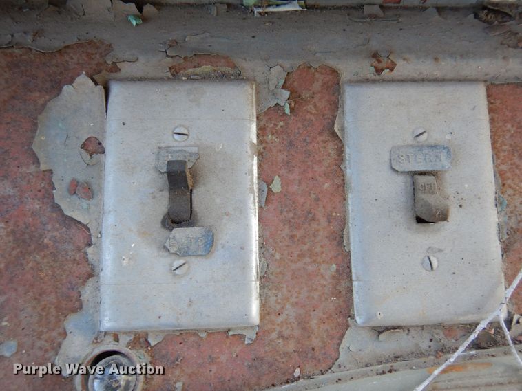 image for item DQ7262 St Croix  boat