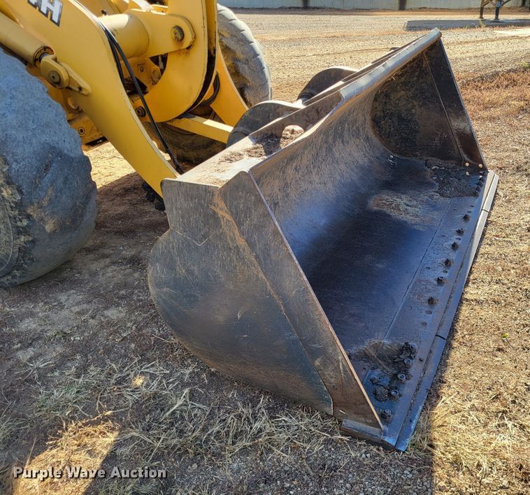 image for item DR0156 2003 John Deere 344H  wheel loader