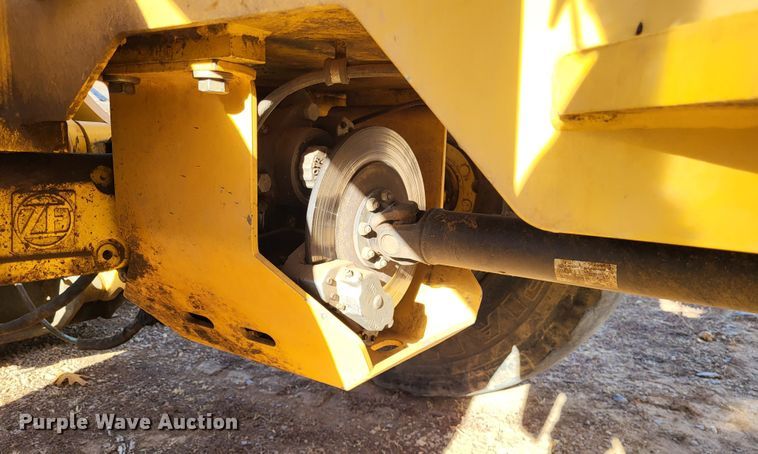 image for item DR0156 2003 John Deere 344H  wheel loader