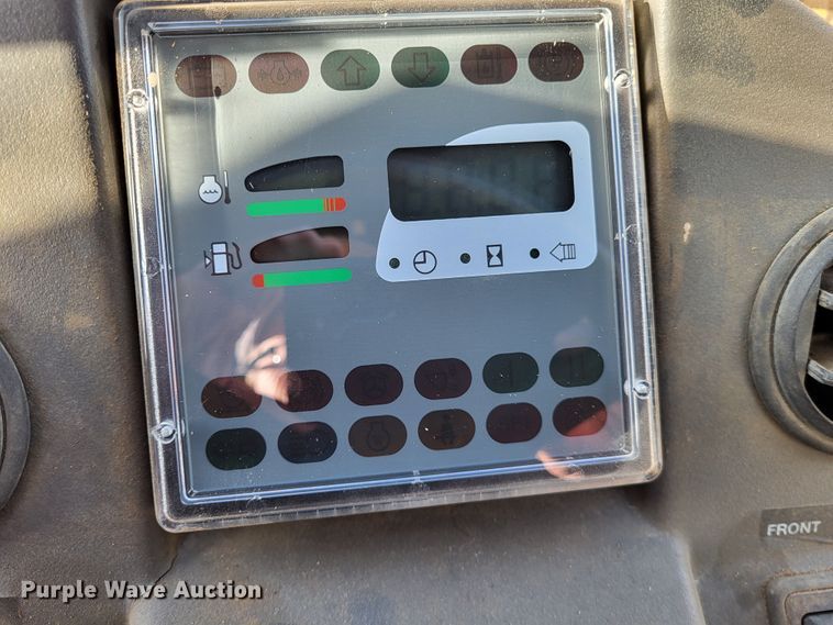 image for item DR0156 2003 John Deere 344H  wheel loader