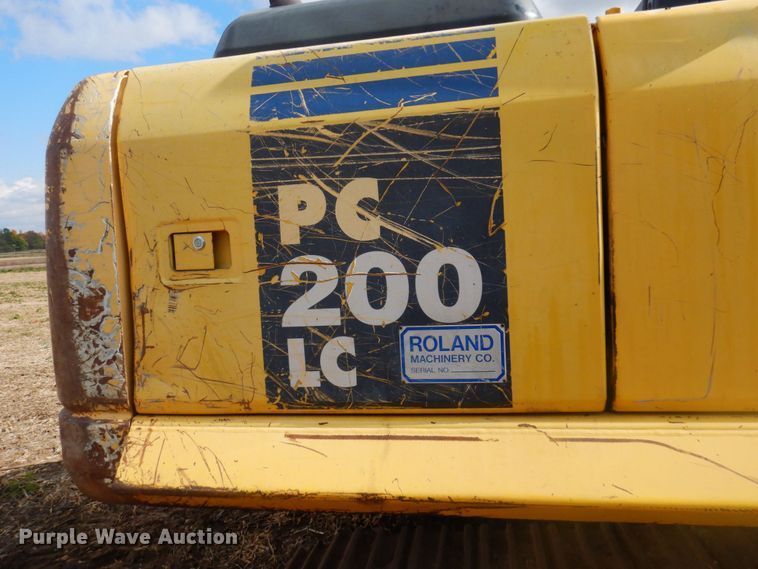 image for item DR0573 2006 Komatsu PC200LC-7  excavator