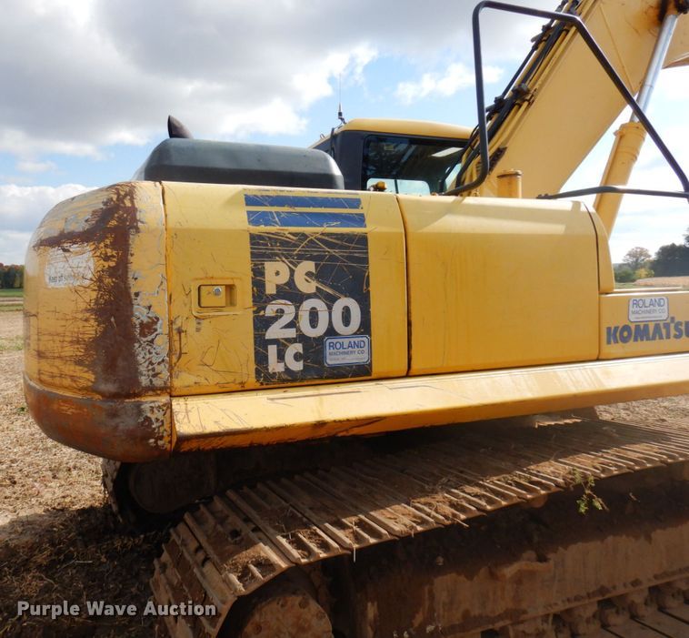 image for item DR0573 2006 Komatsu PC200LC-7  excavator