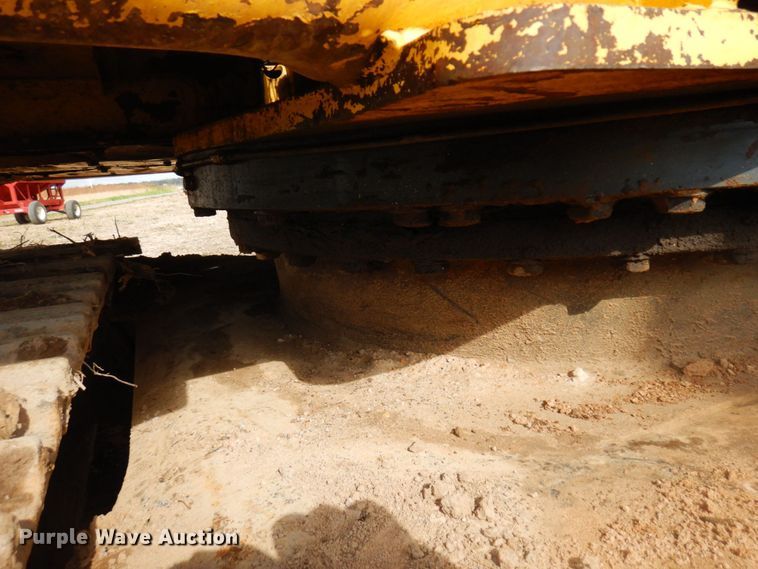 image for item DR0573 2006 Komatsu PC200LC-7  excavator