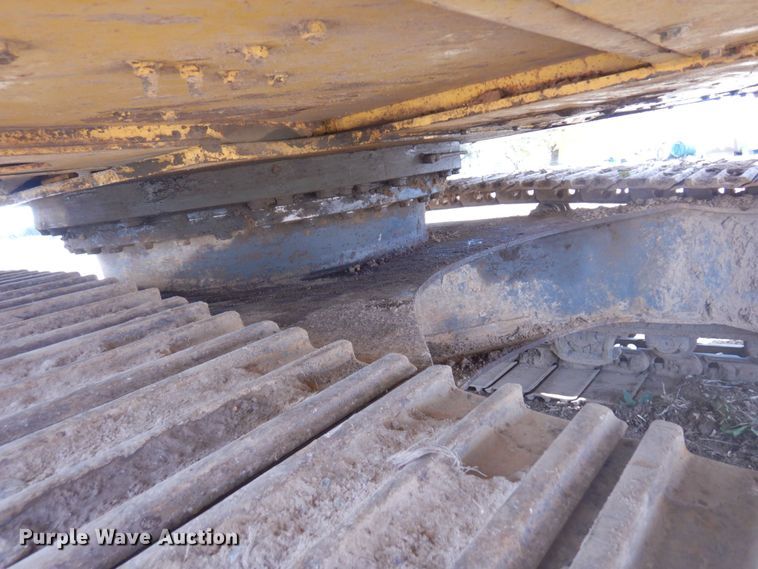 image for item DR0573 2006 Komatsu PC200LC-7  excavator