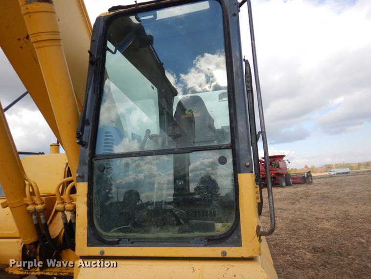 image for item DR0573 2006 Komatsu PC200LC-7  excavator