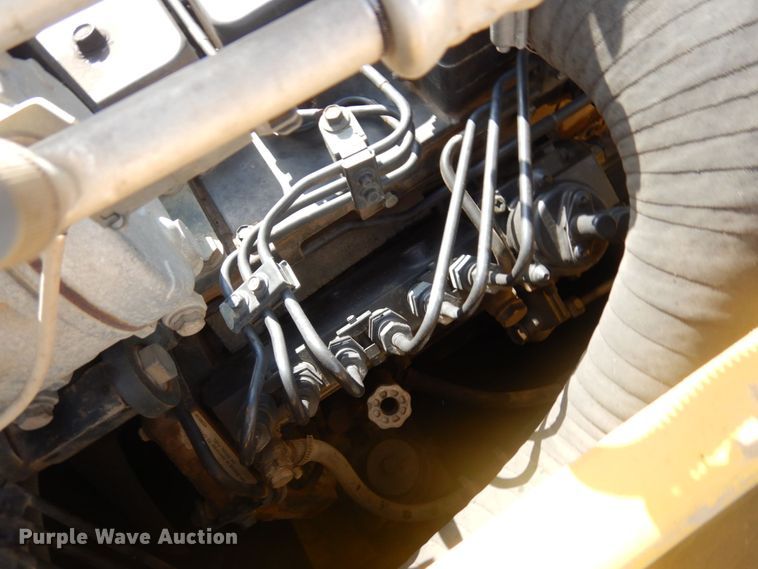 image for item DR0573 2006 Komatsu PC200LC-7  excavator