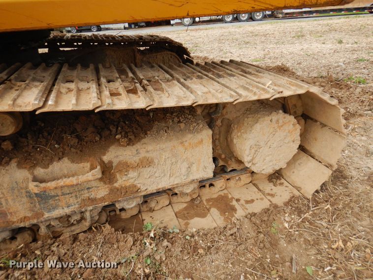 image for item DR0573 2006 Komatsu PC200LC-7  excavator