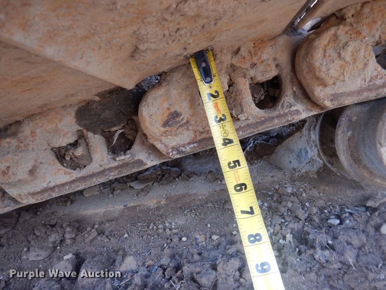 image for item DR0573 2006 Komatsu PC200LC-7  excavator