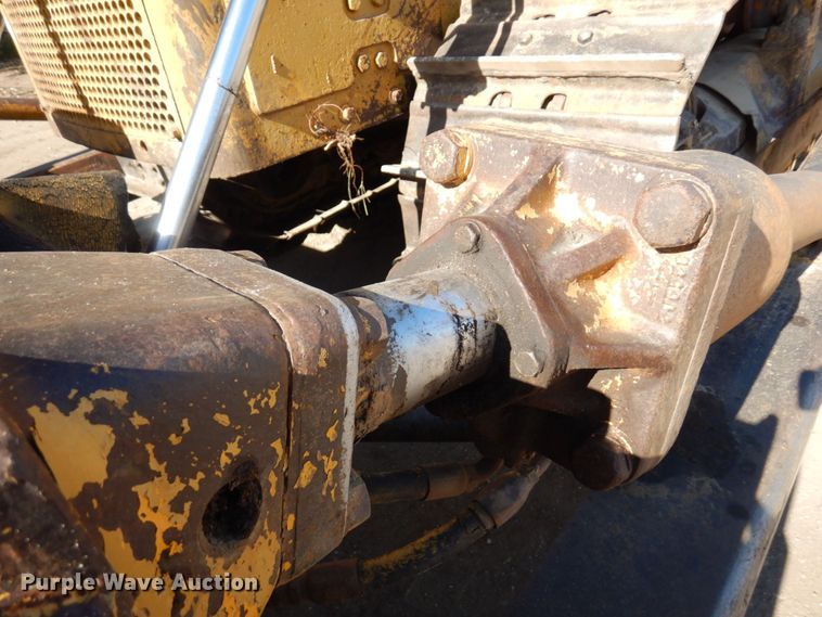 image for item DR0574 1967 Caterpillar D8H  dozer