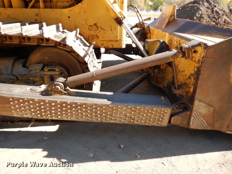 image for item DR0574 1967 Caterpillar D8H  dozer