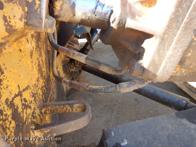 image for item DR0574 1967 Caterpillar D8H  dozer