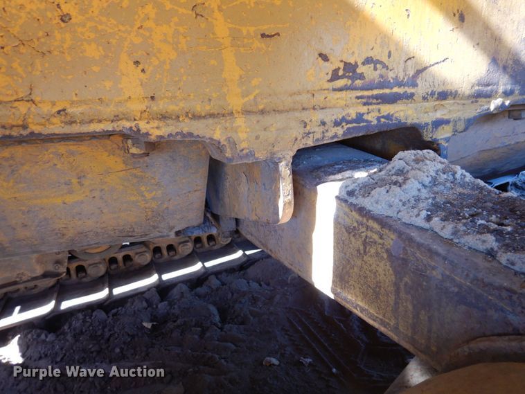 image for item DR0574 1967 Caterpillar D8H  dozer