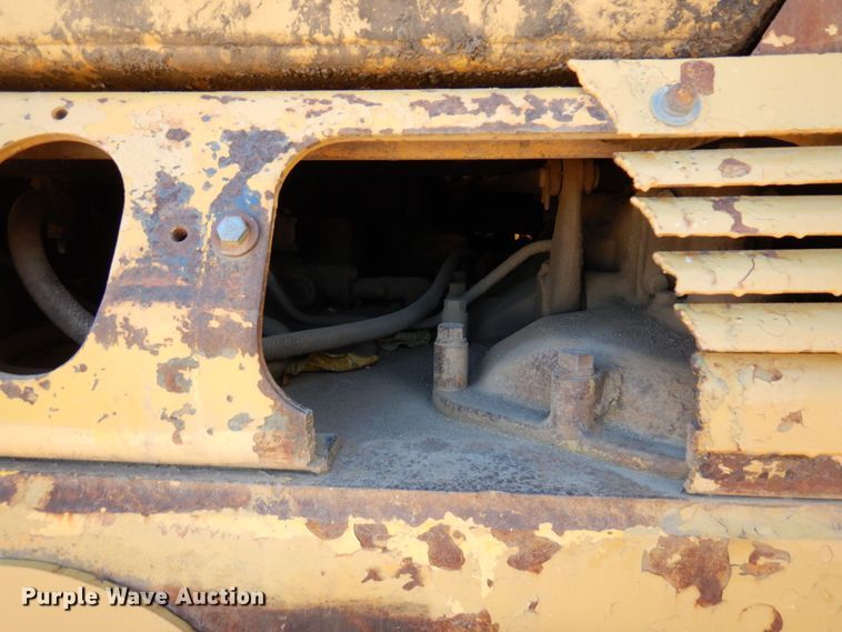 image for item DR0574 1967 Caterpillar D8H  dozer