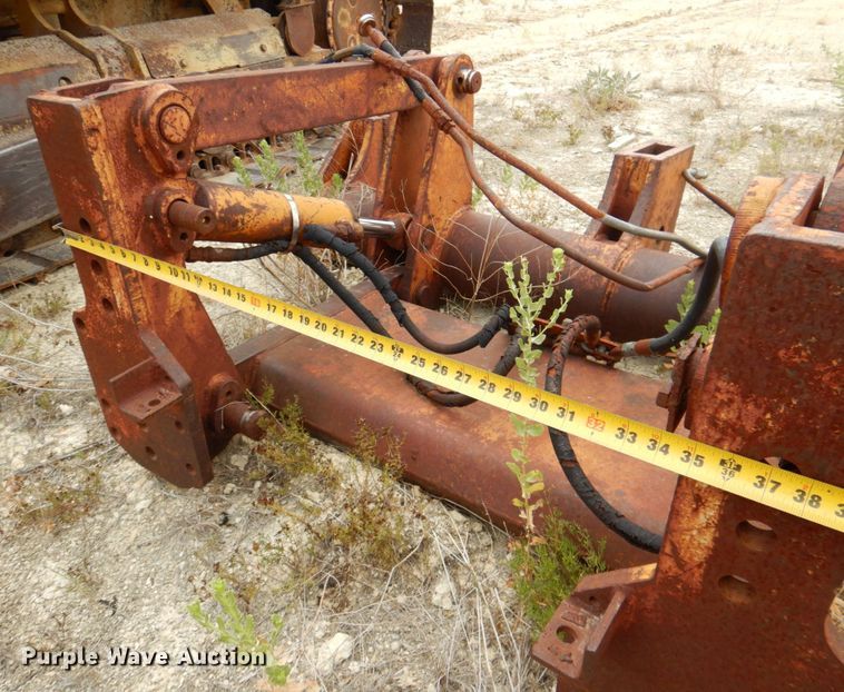 image for item DR2003 1990 Case 1550  dozer