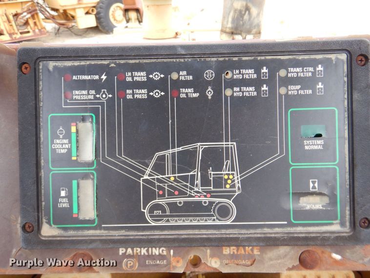 image for item DR2003 1990 Case 1550  dozer