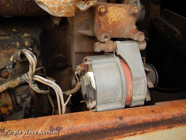 image for item DR2003 1990 Case 1550  dozer